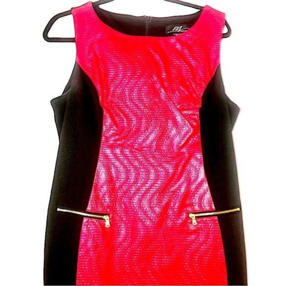 Midnight Velvet Red & Black Sleeveless Sheath Dress With Textured Front & Zipper - Picture 5 of 8